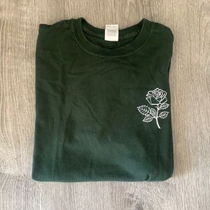 rose shirt
